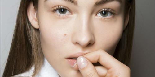 7 solutions to tighten expanded pores