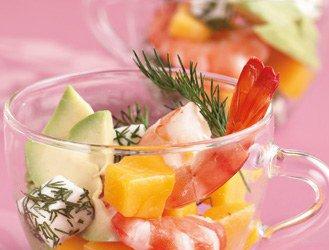 Shrimp salad, mango and goat cheese with dill