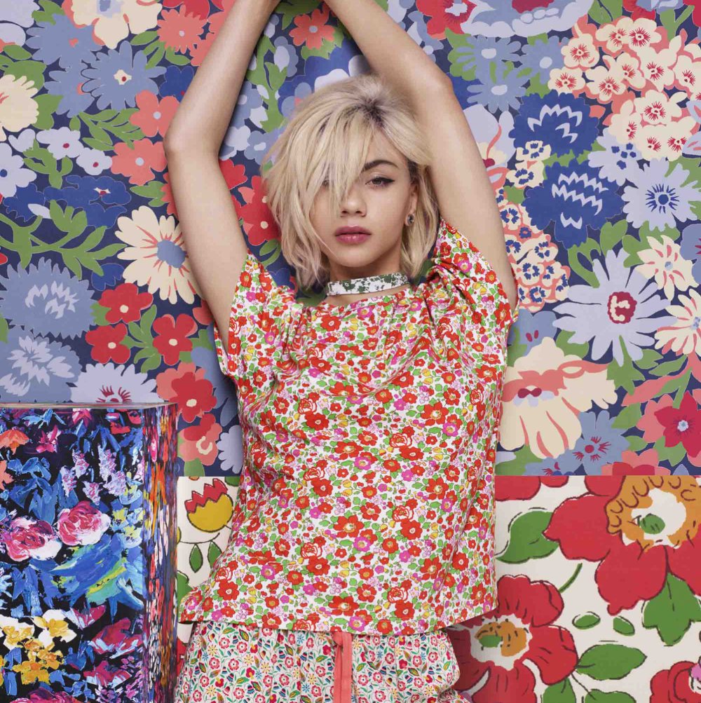 Liberty London: a new flowery collection for Uniqlo