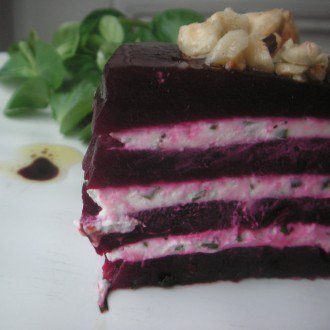 Beet and goat millefeuille: winning recipe n ° 50