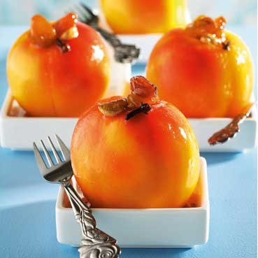 Poached nectarines with raisins