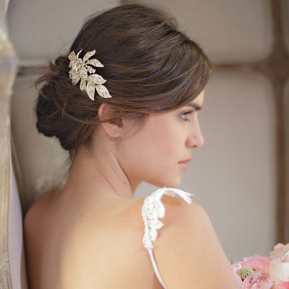 Barrettes as a bridal hairstyle accessory