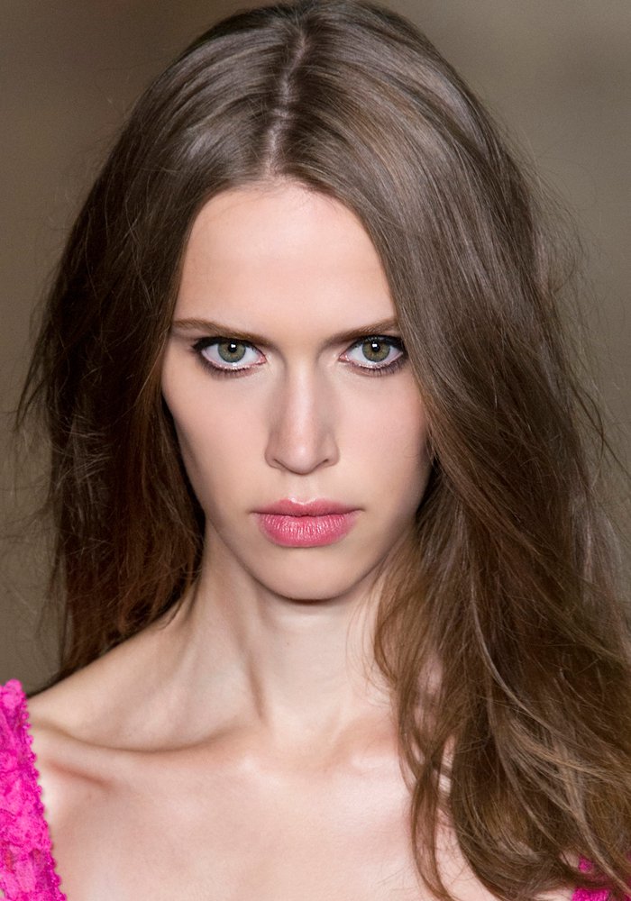 We put on the rosy mouth for spring-summer 2015