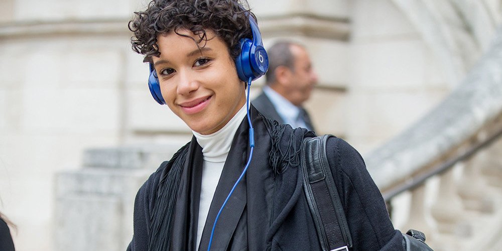 3 fashion podcasts to download on your smartphone