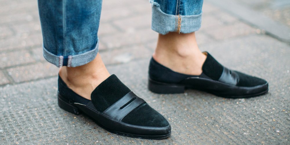 #Sales: 30 pairs of shoes to afford