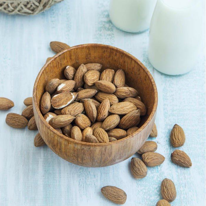 Almond: well-being to chew